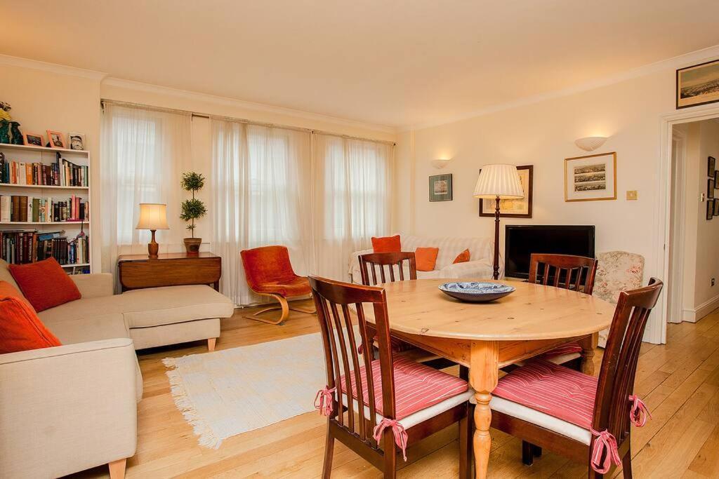 Bright 2 Bedroom Flat In Central ロンドン エクステリア 写真